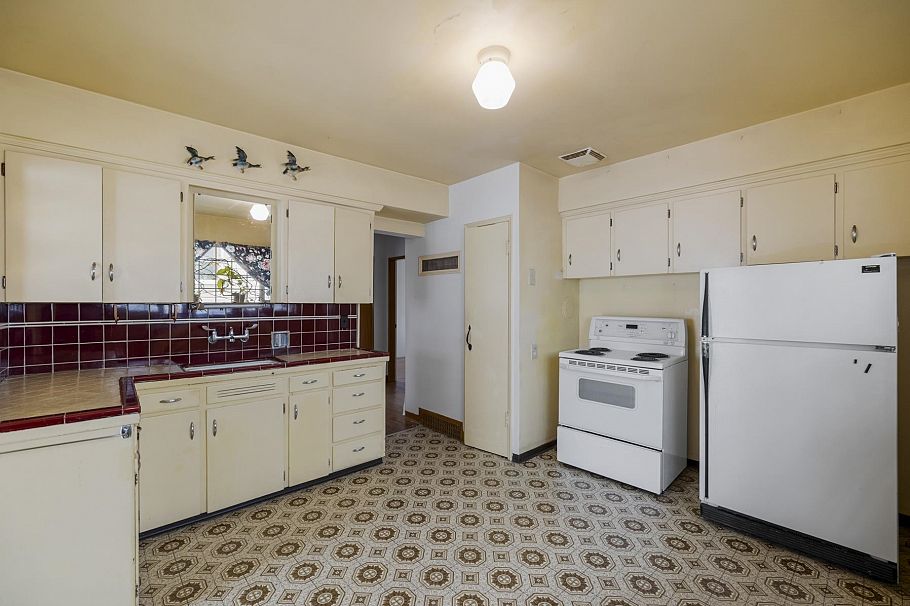 7544 Main Street Vancouver, BC - 30