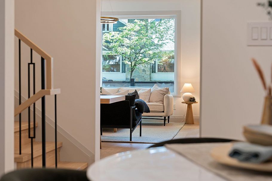 3 1491 Devonshire Crescent Vancouver, BC - 12