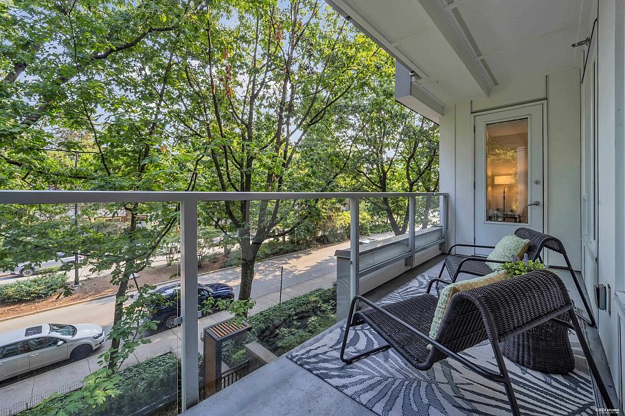 315 255 W 1st Street North Vancouver, BC - 18