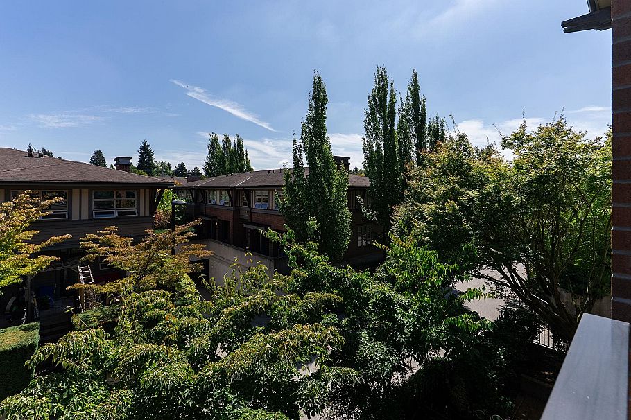 213 738 E 29th Avenue Vancouver, BC - 25