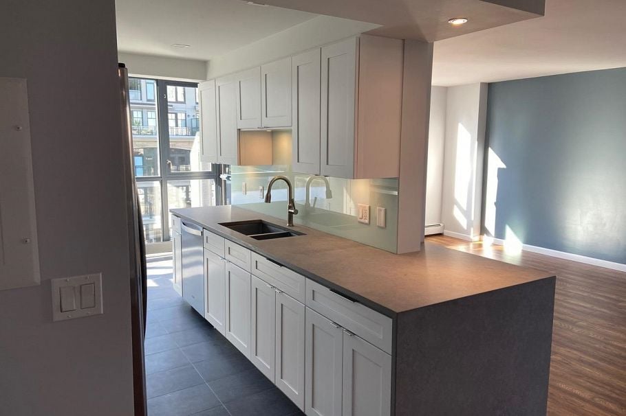 701 289 Drake Street Vancouver, BC - 5
