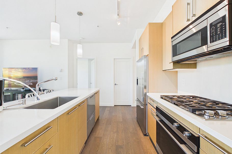 202 5325 West Boulevard Vancouver, BC - 17