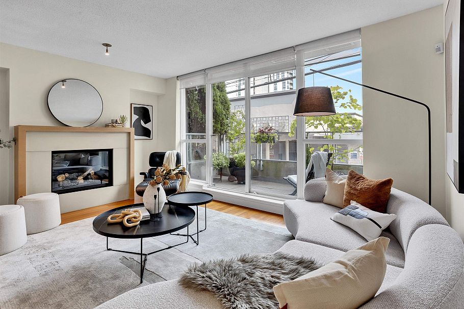 202 1530 W 8th Avenue Vancouver, BC - 1