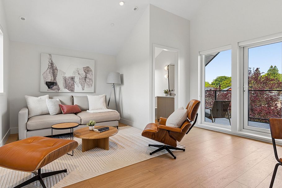 2 3058 W 34th Avenue Vancouver, BC - 27