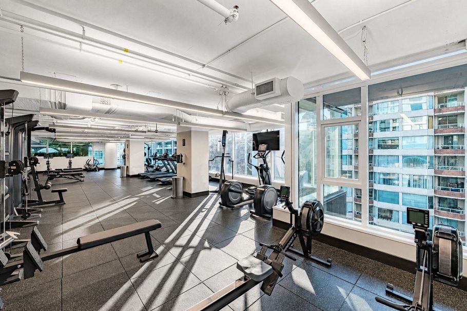 3005 1335 Howe Street Vancouver, BC - 35