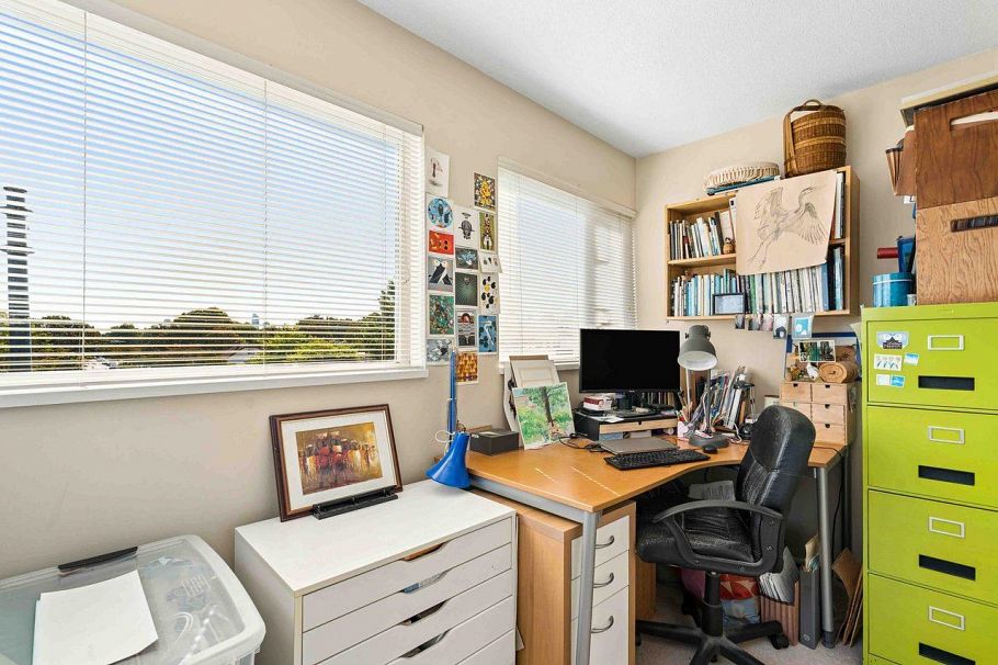 13 2389 Charles Street Vancouver, BC - 27