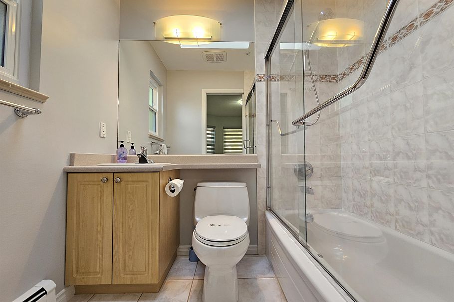 5521 Dundee Street Vancouver, BC - 14
