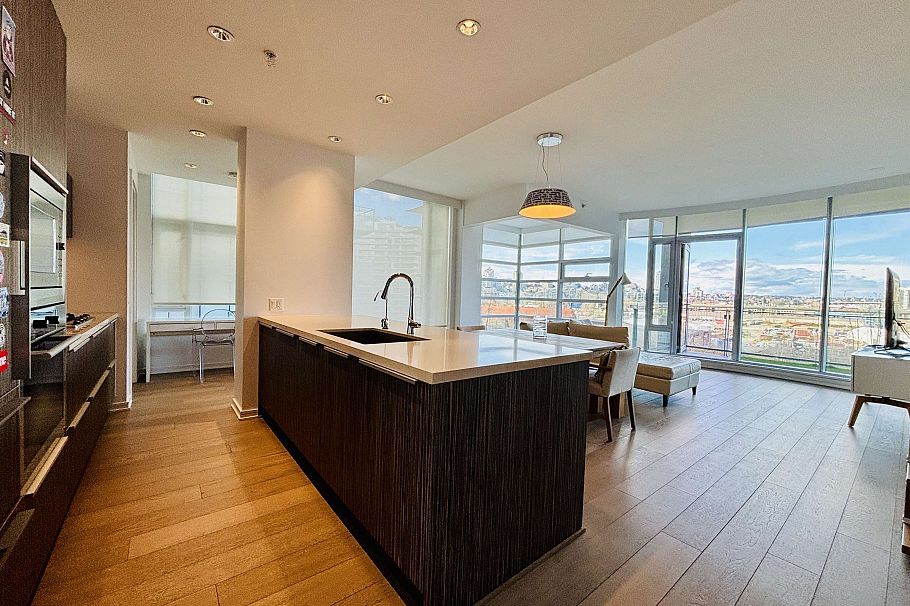 604 1616 COLUMBIA STREET, Vancouver BC V5Y 0B7 Vancouver, BC - 4