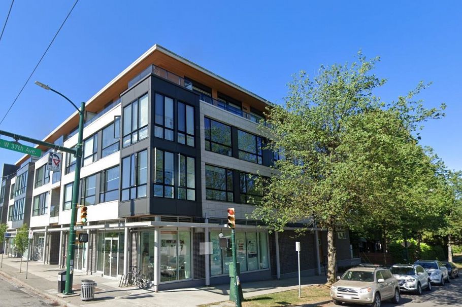 202 5325 West Boulevard Vancouver, BC - 1