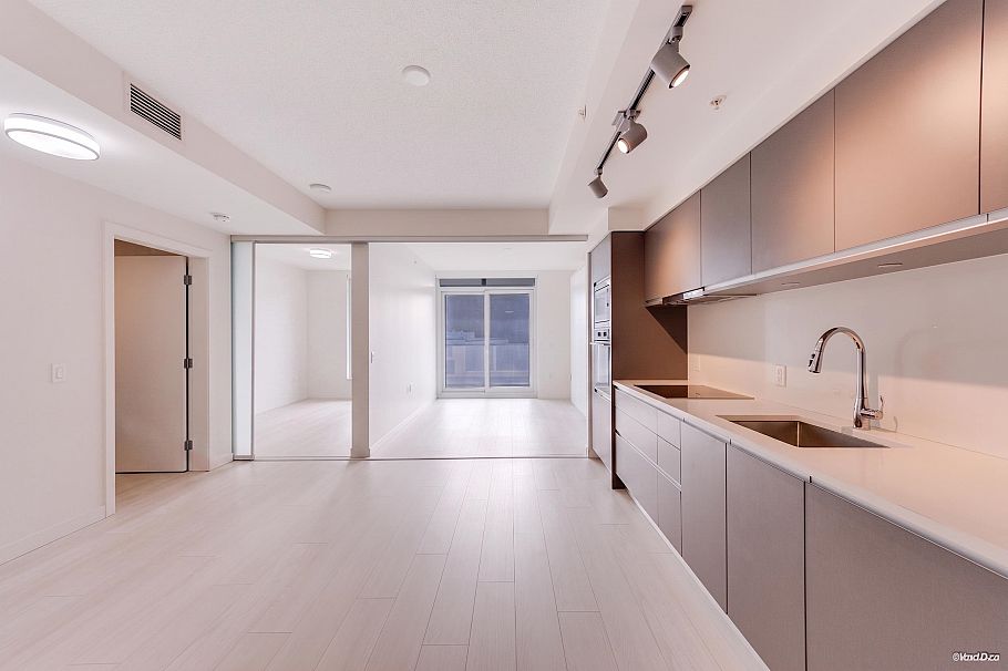 628 180 E 2nd Avenue Vancouver, BC - 3