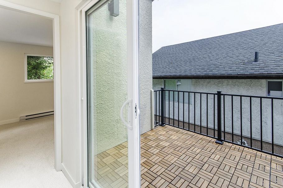 962 E 11th Avenue Vancouver, BC - 27