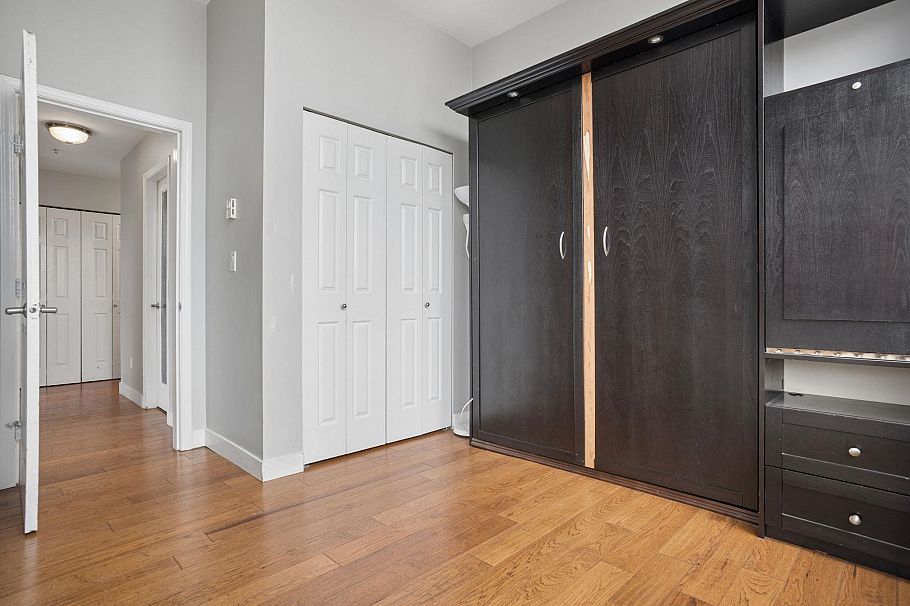701 1010 Howe Street Vancouver, BC - 12