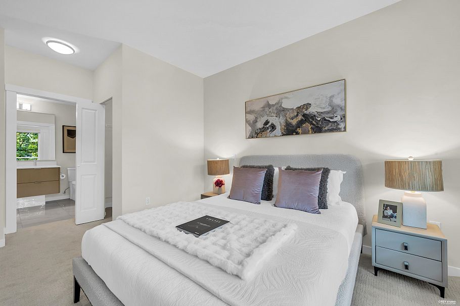 315 255 W 1st Street North Vancouver, BC - 21