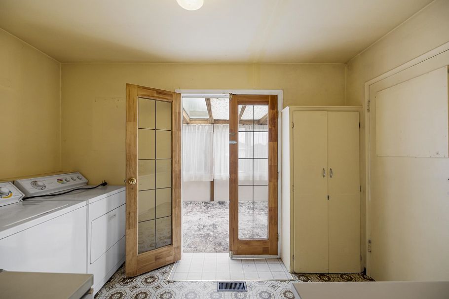 7544 Main Street Vancouver, BC - 33