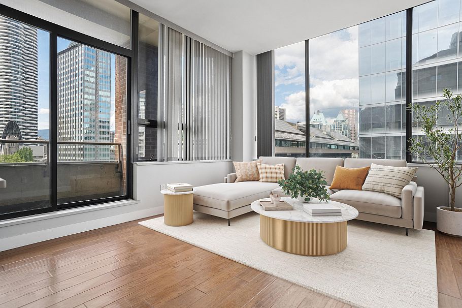 701 1010 Howe Street Vancouver, BC - 2