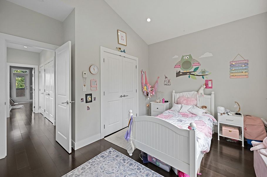 285 E 19th Avenue Vancouver, BC - 24