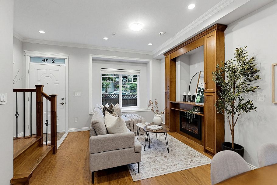 2139 Triumph Street Vancouver, BC - 4