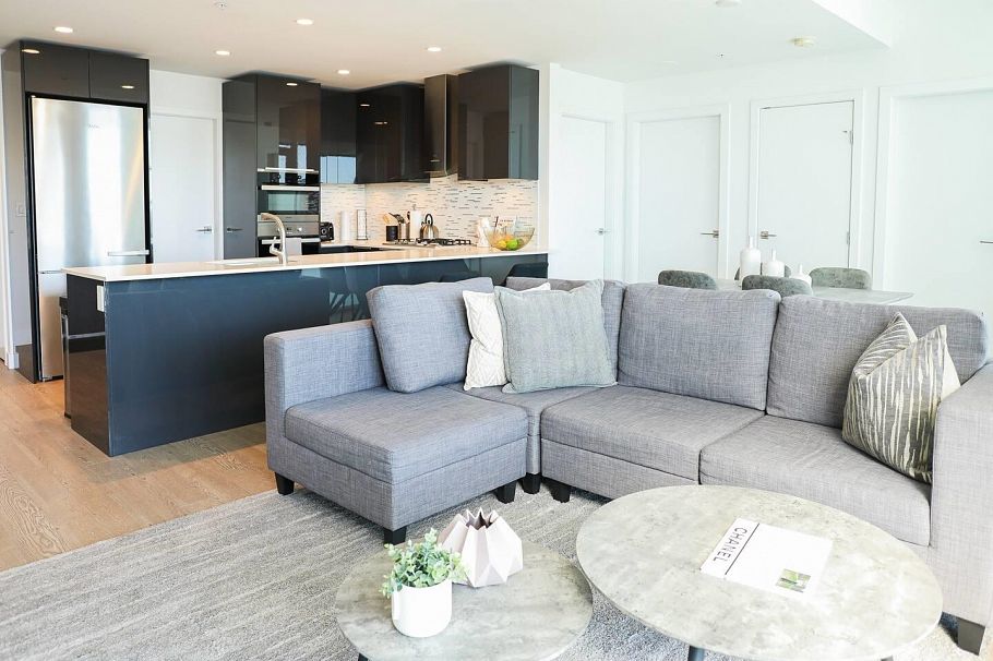 4103 1283 Howe Street Vancouver, BC - 1