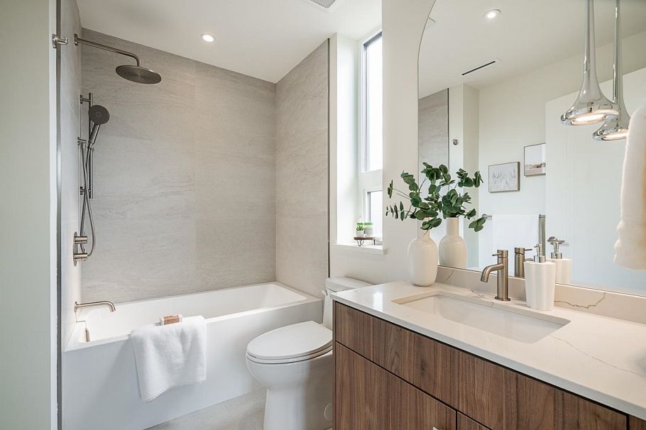 2 456 E 38th Avenue Vancouver, BC - 17