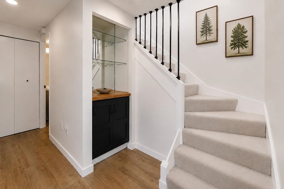 962 E 11th Avenue Vancouver, BC - 6
