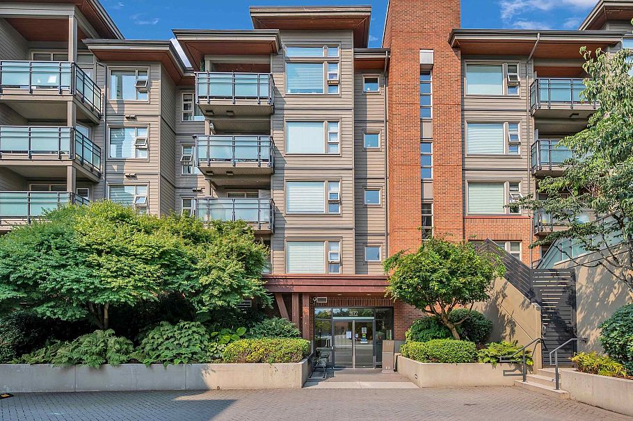 401 1677 Lloyd Avenue North Vancouver, BC - 25