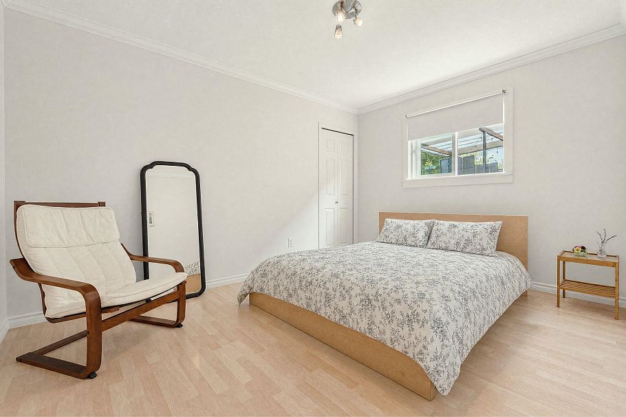 2183 Napier Street Vancouver, BC - 29