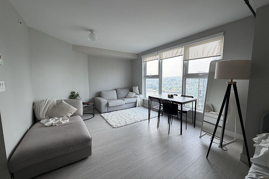2706 1323 Homer Street Vancouver, BC - 5
