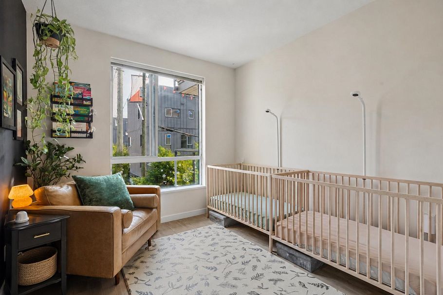 105 625 E 3rd Street North Vancouver, BC - 20