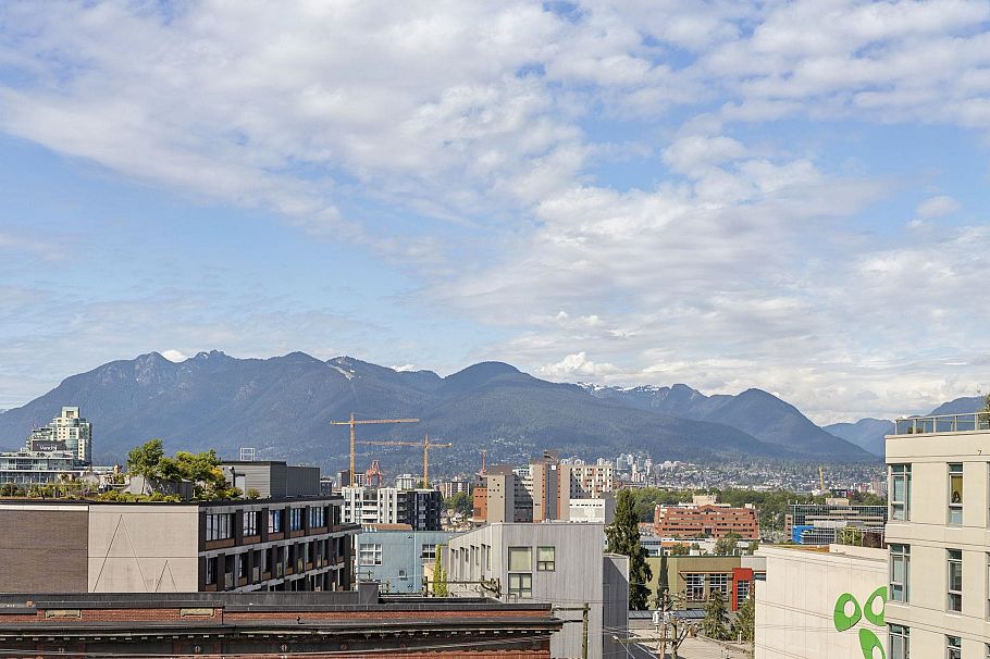 604 209 E 7th Avenue Vancouver, BC - 10