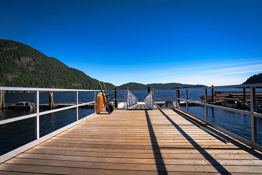 6 Brighton Beach North Vancouver, BC - 1