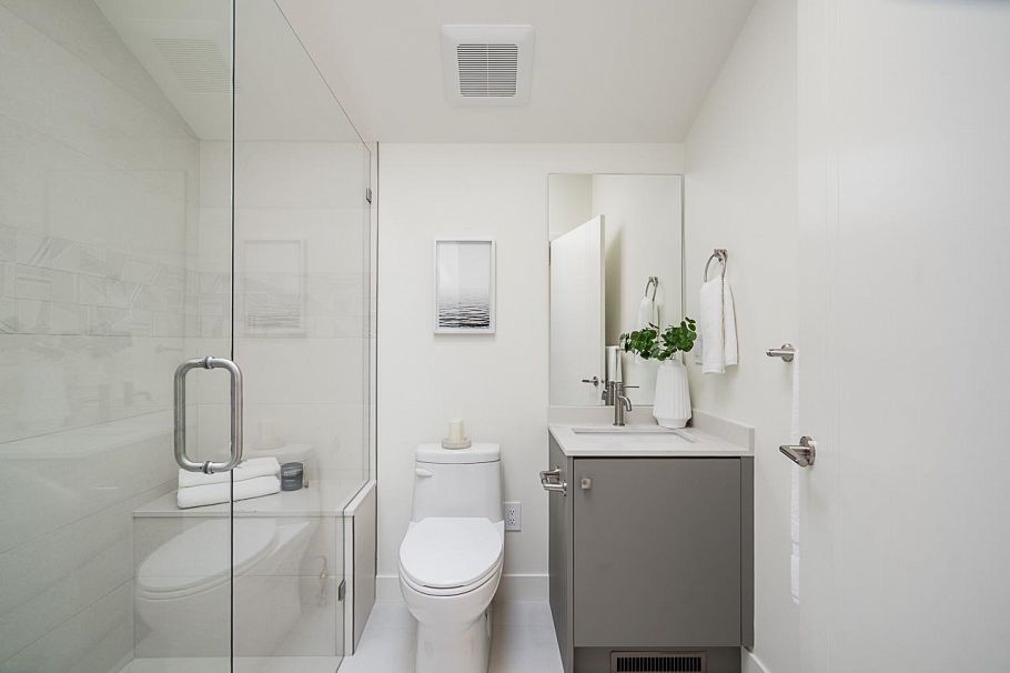2 456 E 38th Avenue Vancouver, BC - 26