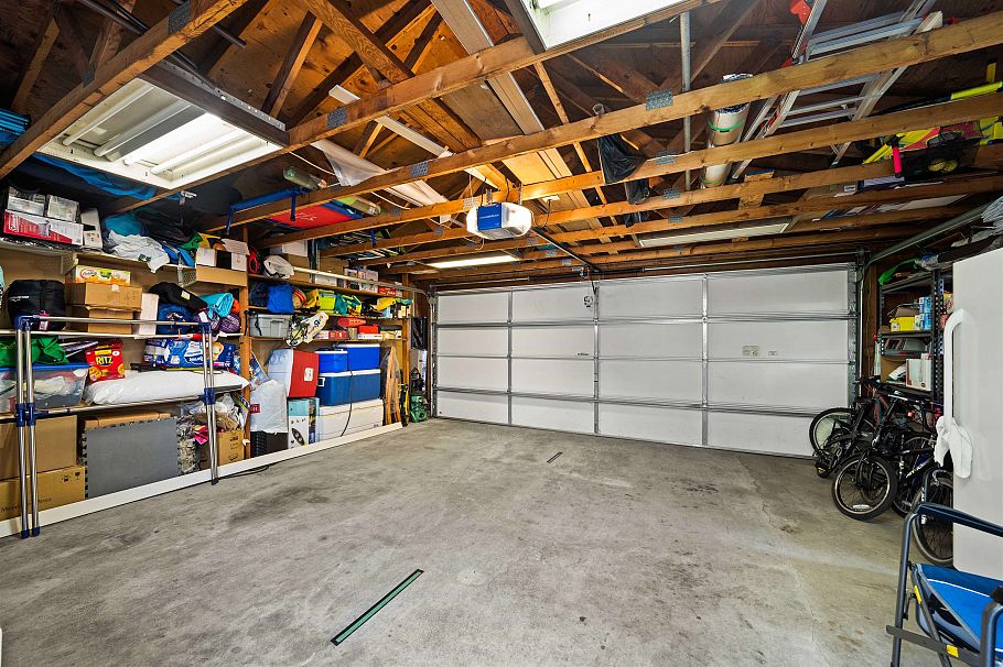 1554 W 65th Ave Avenue Vancouver, BC - 30