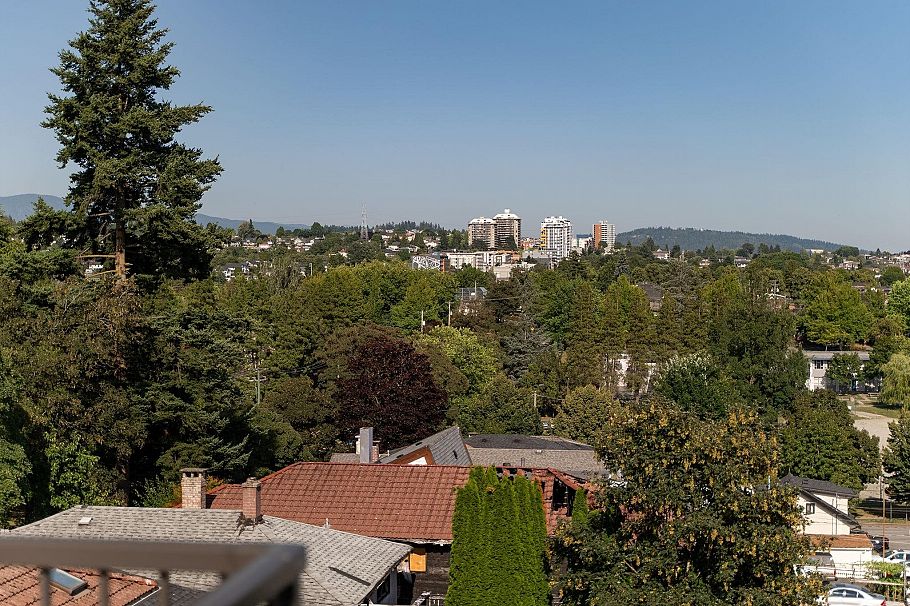 219 2910 E Pender Street Vancouver, BC - 30
