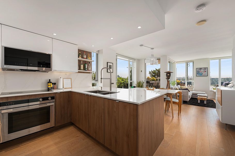 2405 550 Taylor Street Vancouver, BC - 7