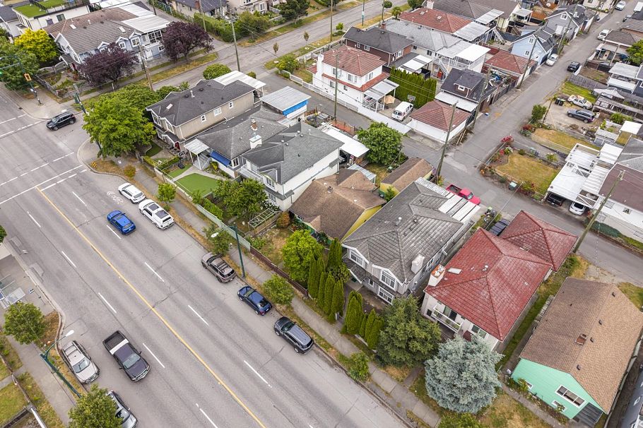 7544 Main Street Vancouver, BC - 13