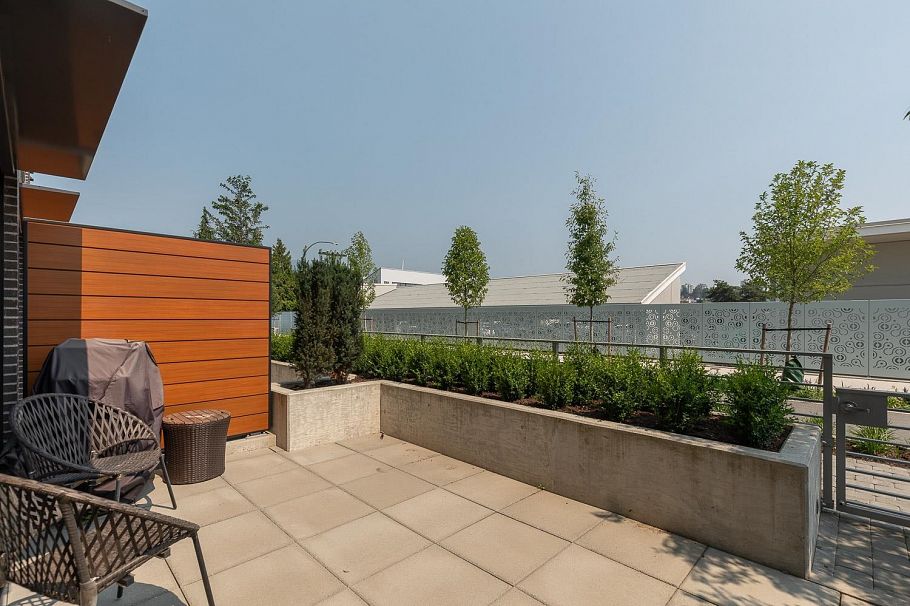 107 755 Harbourside Drive North Vancouver, BC - 4