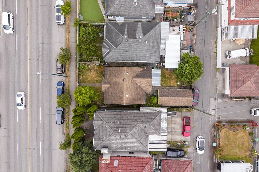7544 Main Street Vancouver, BC - 12