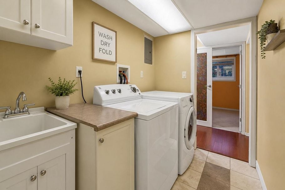 799 Donegal Place North Vancouver, BC - 12