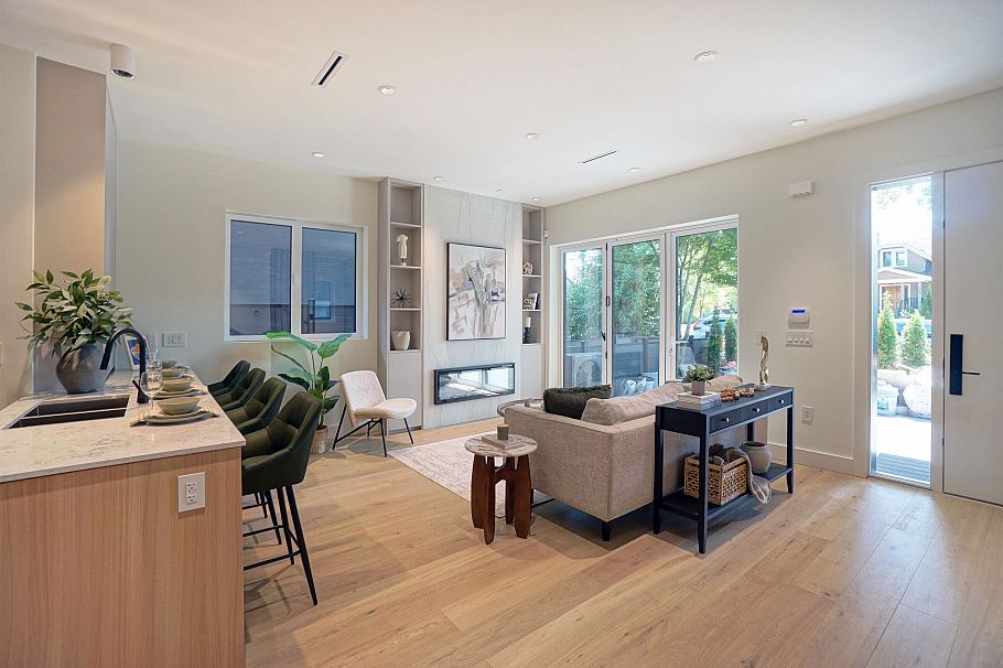 1 3315 W 10th Street Vancouver, BC - 6