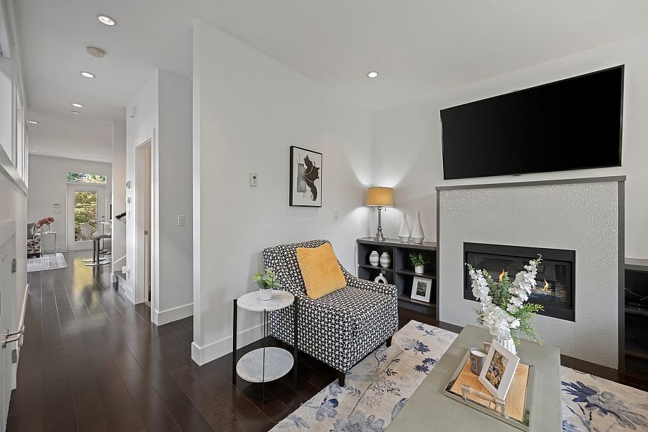 285 E 19th Avenue Vancouver, BC - 8