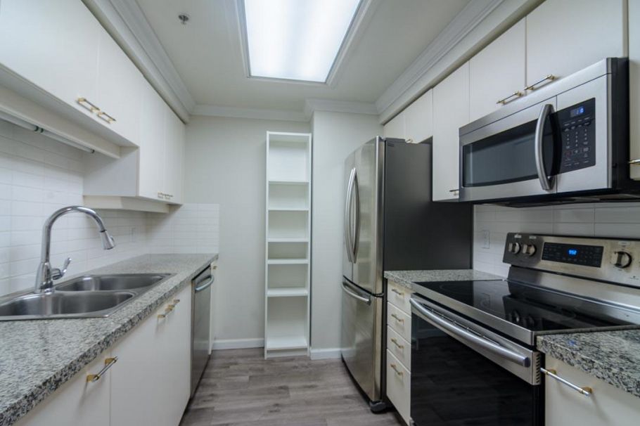 802 388 Drake Street Vancouver, BC - 13