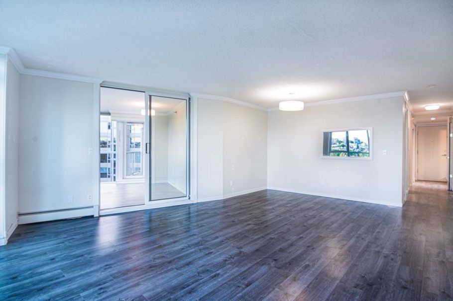 802 388 Drake Street Vancouver, BC - 2