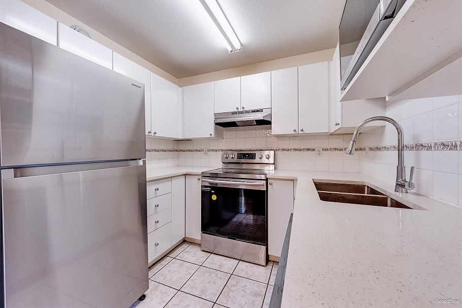 209 5818 Lincoln Street Vancouver, BC - 15