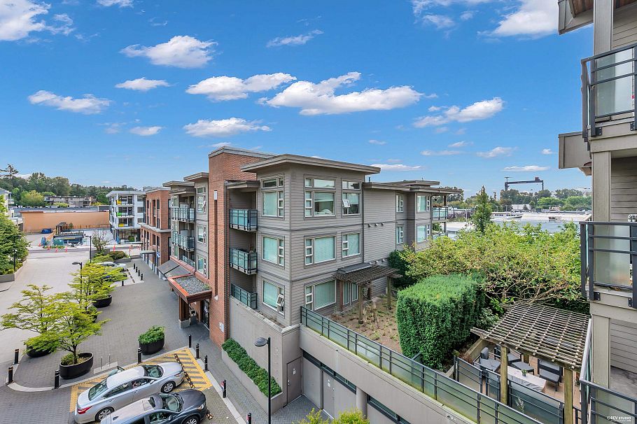 401 1677 Lloyd Avenue North Vancouver, BC - 20