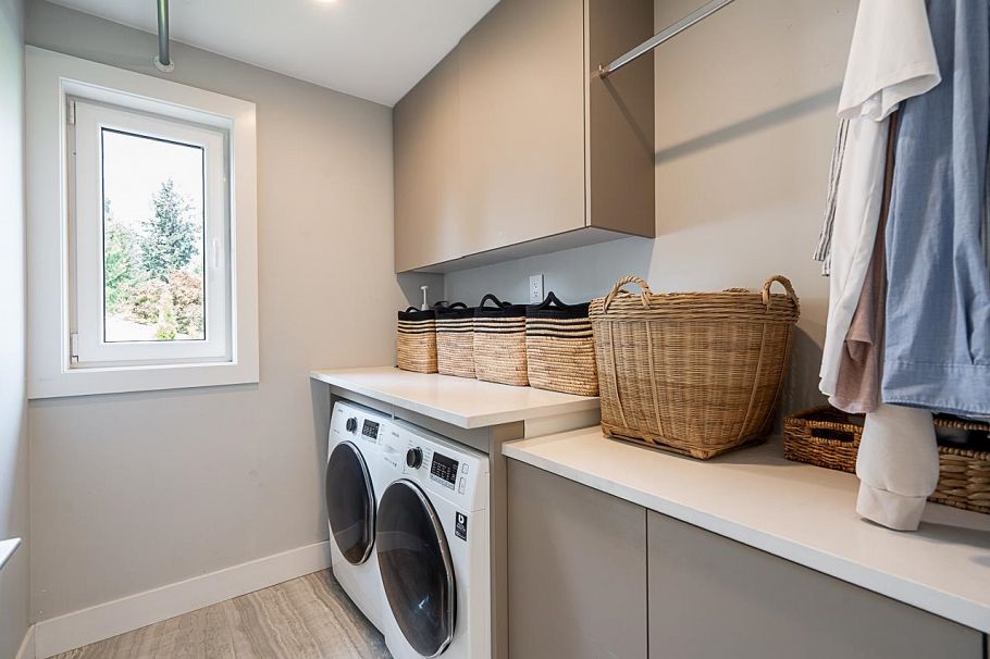 955 Forest Hills Drive North Vancouver, BC - 27