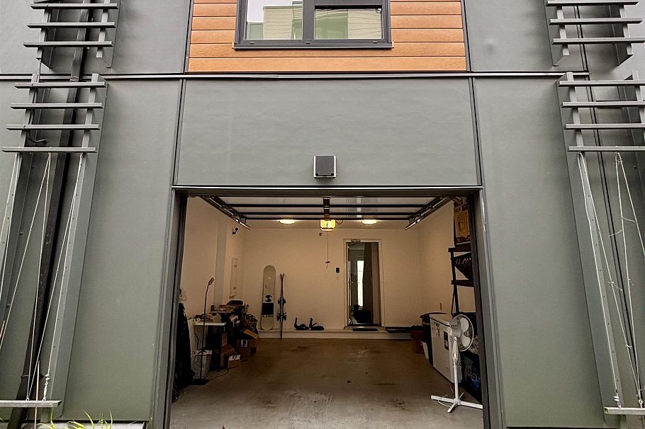 3 720 3RD EAST STREET, North Vancouver BC V7L 0G7 North Vancouver, BC - 4
