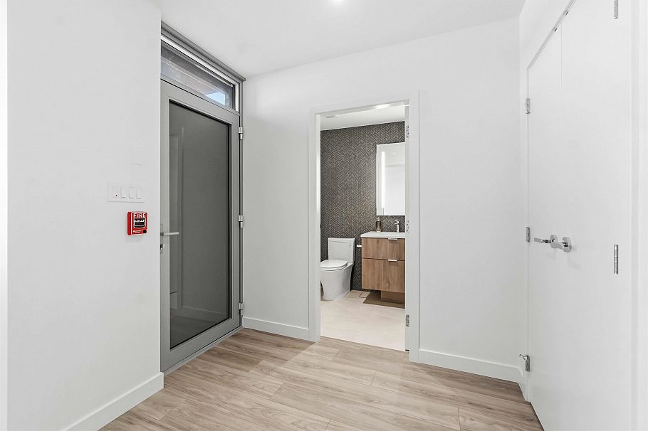 TH 109 755 Harbourside Drive North Vancouver, BC - 9