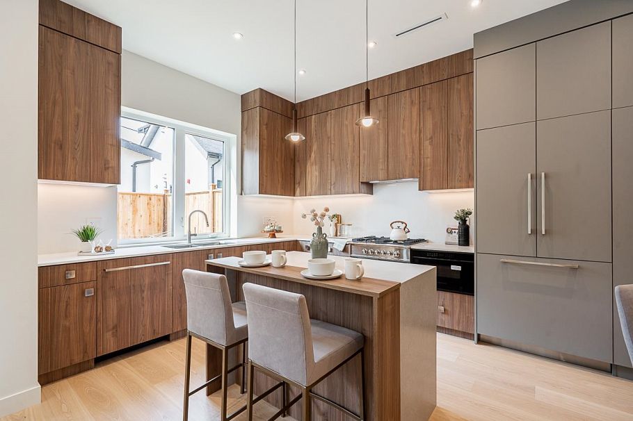 2 456 E 38th Avenue Vancouver, BC - 7