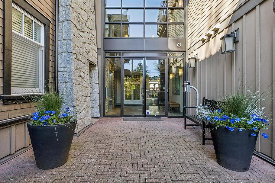 303 116 W 23rd Street North Vancouver, BC - 28