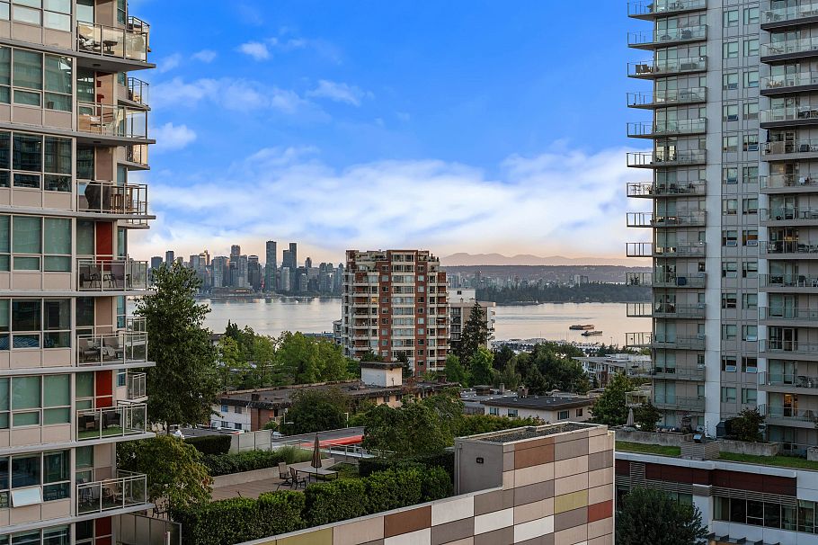 704 125 E 14th Street North Vancouver, BC - 27